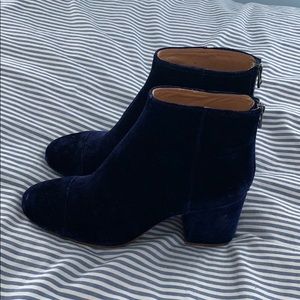 Brand New madewell suede ankle boots